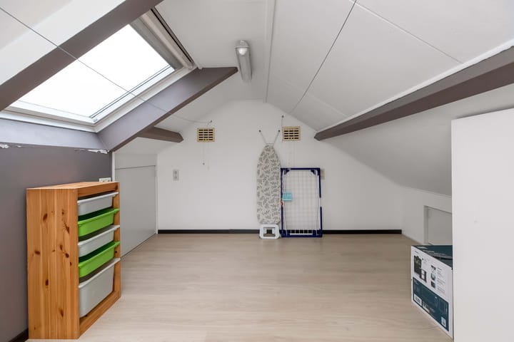 Foto 19 van Helfrichstraat 34