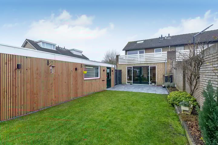 Foto 21 van Helfrichstraat 34