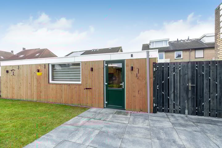 Foto 22 van Helfrichstraat 34