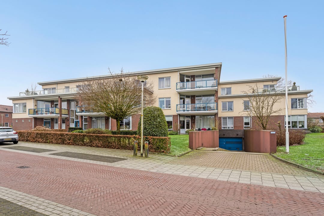 Foto 23 van Tuinstraat 15-105