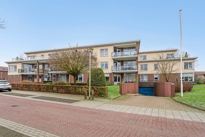 Foto 23 van Tuinstraat 15-105