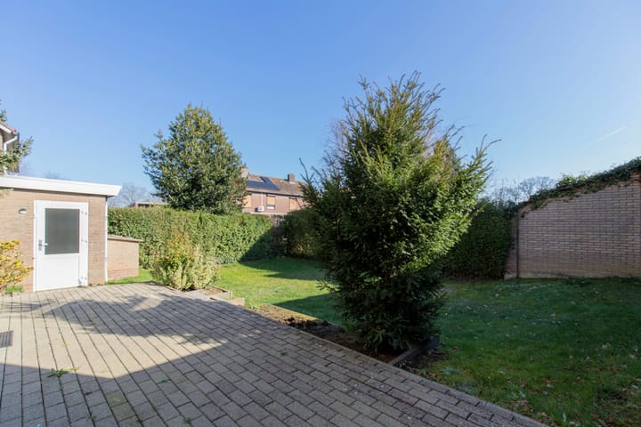 Foto 25 van Jean Barbou van Roosterenstraat 12