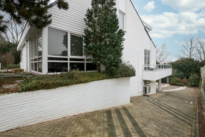 Photo 41 of Frans Halsstraat 8