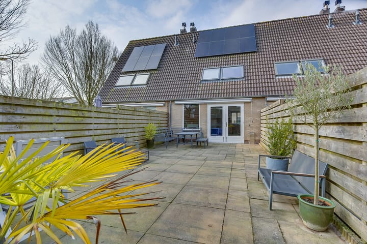 Foto 28 van Ganzebloem 9