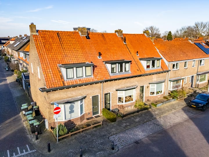 Foto 26 van van Hasseltstraat 7