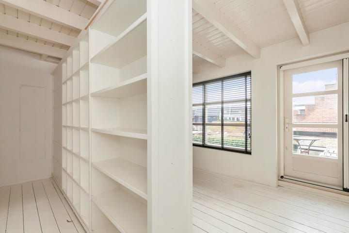 Foto 32 van Kerkstraat 9