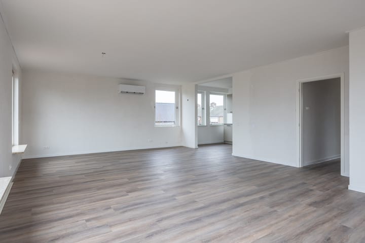 Foto 10 van Hoofdweg 154-A