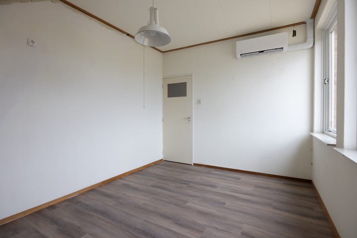 Foto 18 van Hoofdweg 154-A