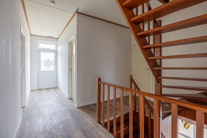 Foto 26 van Hoofdweg 154-A