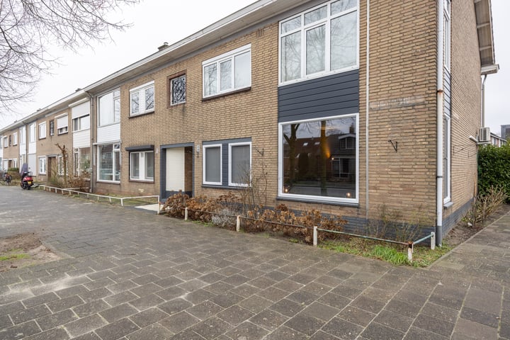 Bekijk foto van Nicolaas Maesstraat 39