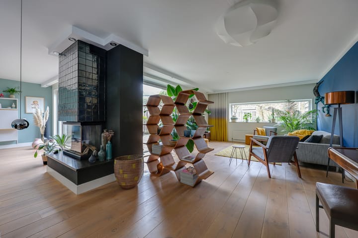 Foto 1 van Iwan Kantemanplein 2