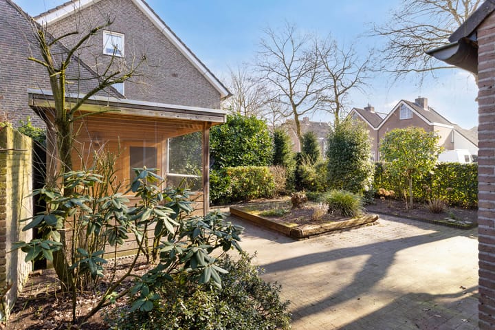 Foto 5 van Castaert 1