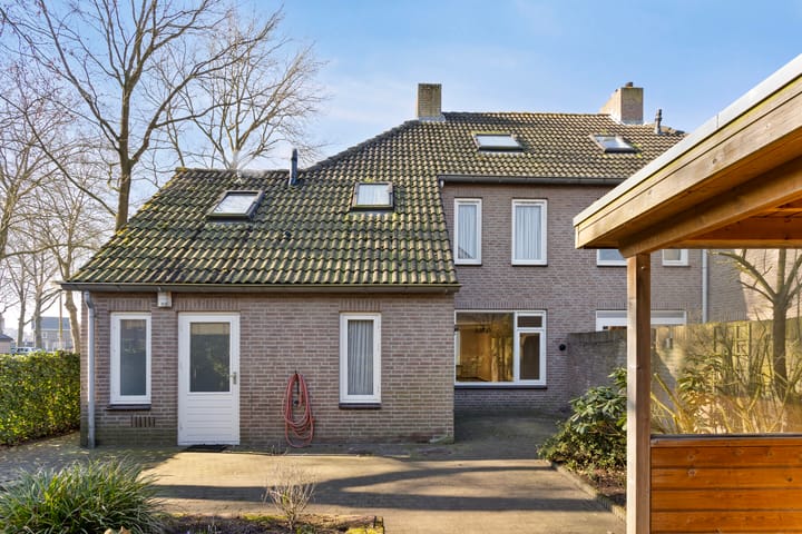 Foto 35 van Castaert 1