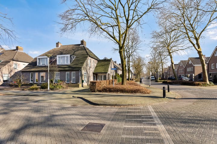 Foto 38 van Castaert 1