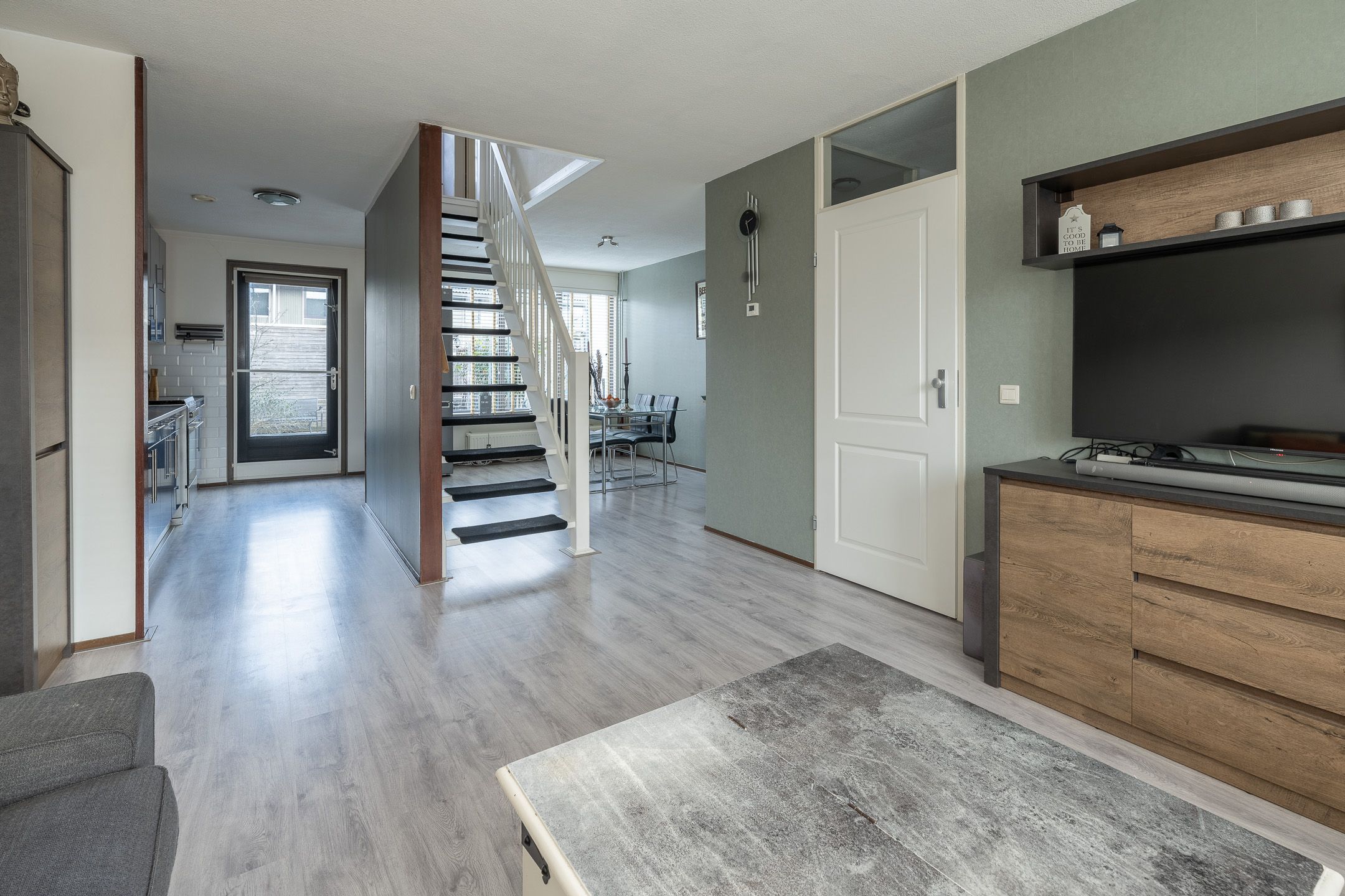 Photo 3 of Aprilstraat 80