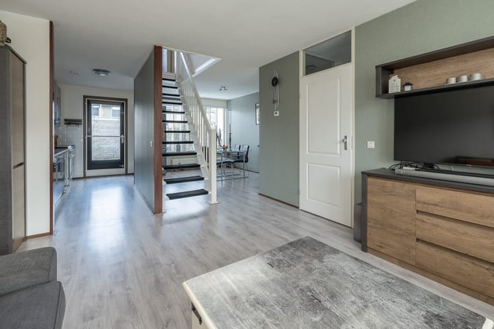 Foto 3 van Aprilstraat 80