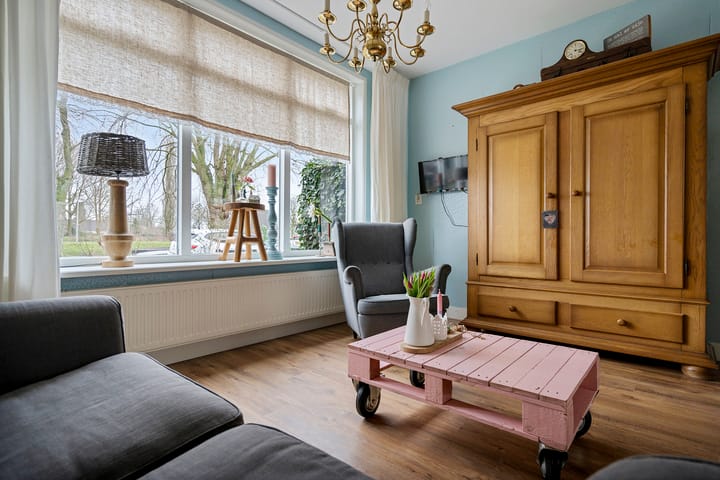 Foto 15 van van Dedemlaan 35