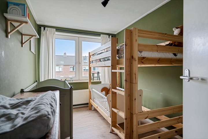 Foto 30 van van Dedemlaan 35