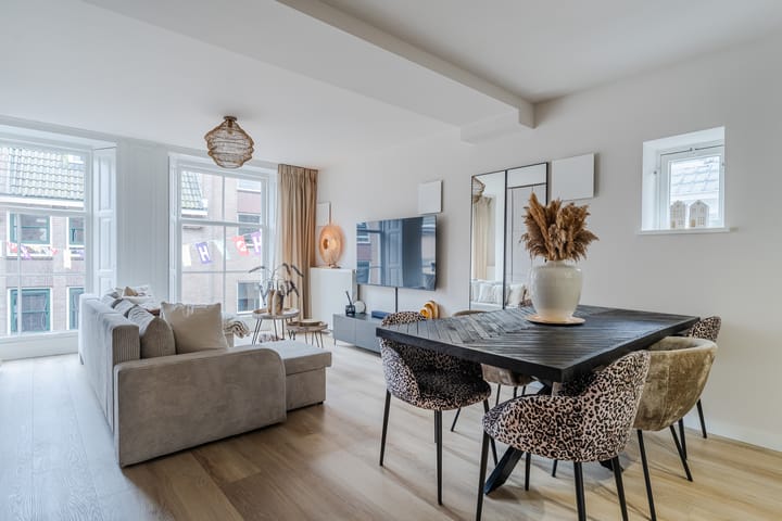 Foto 11 van Vijhestraat 1-04