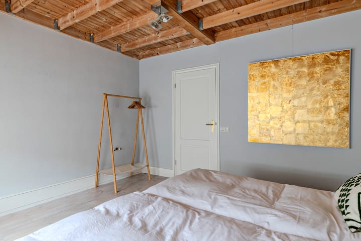 Foto 47 van Spuistraat 4