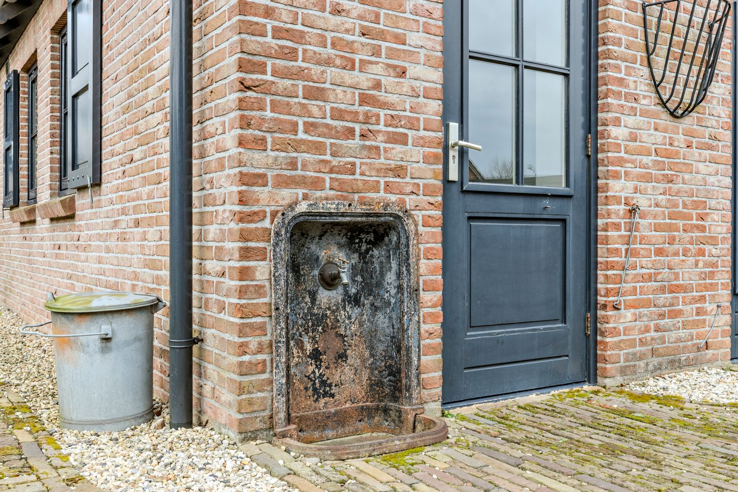 Foto 64 van Spuistraat 4