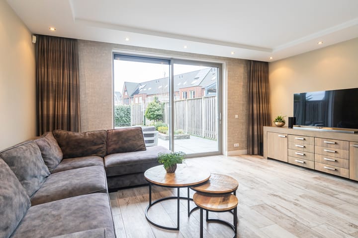 Foto 15 van Rijsenburgerweg 5