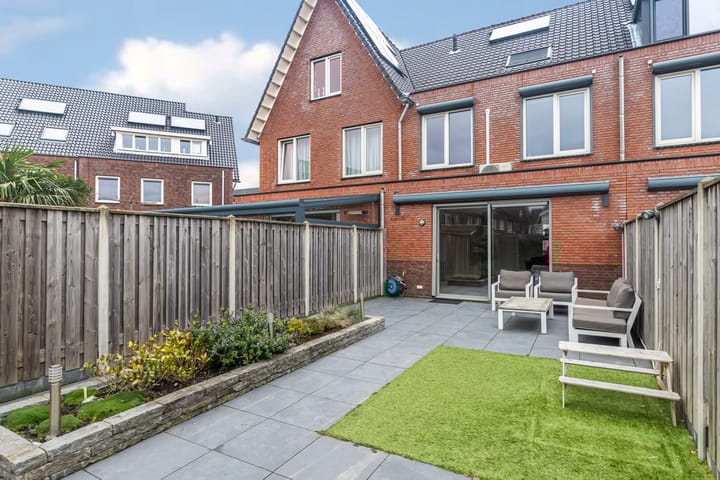 Foto 18 van Rijsenburgerweg 5