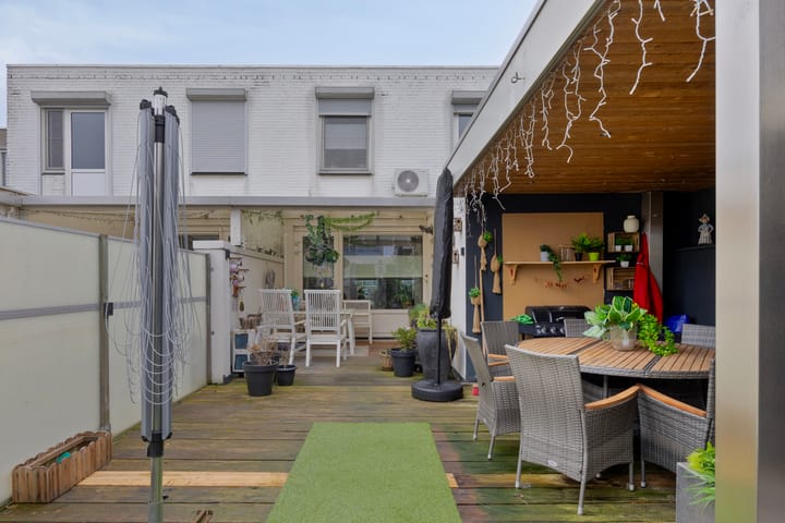 Foto 33 van Neringstraat-West 28-A