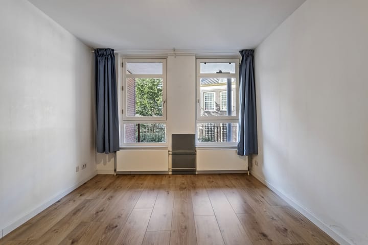 Foto 16 van Muzenstraat 84