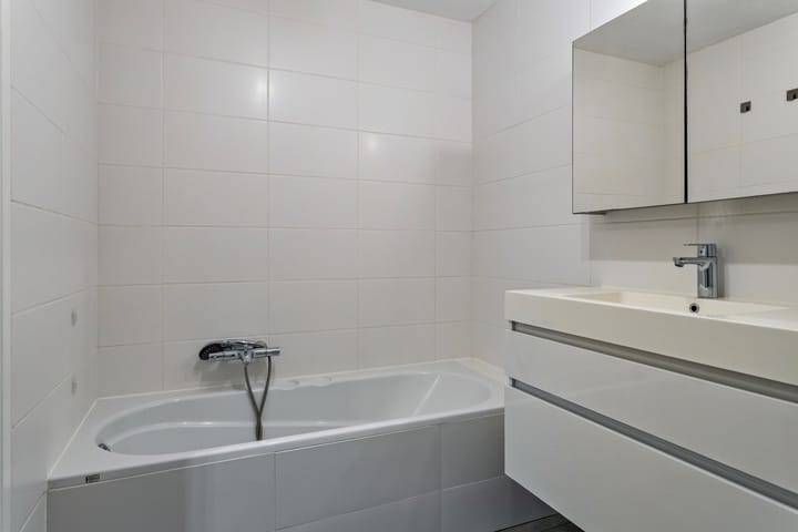 Foto 19 van Muzenstraat 84