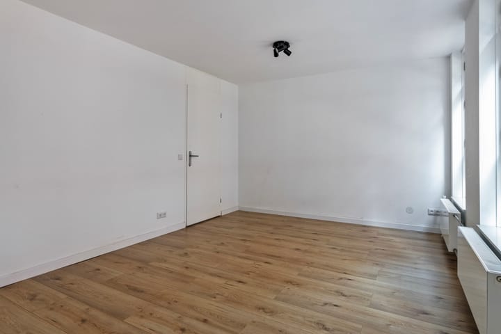 Foto 26 van Muzenstraat 84