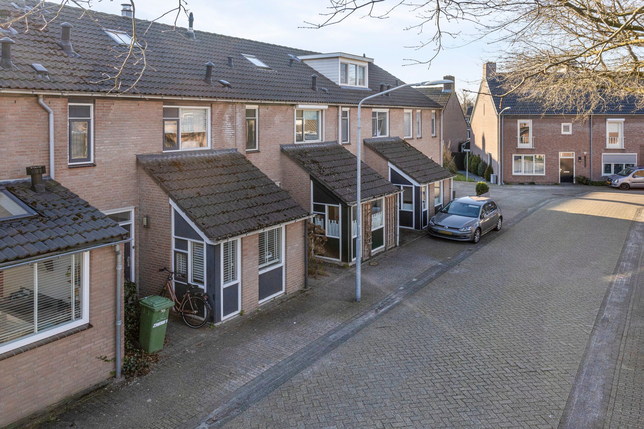 Foto 3 van Zonnedauw 14