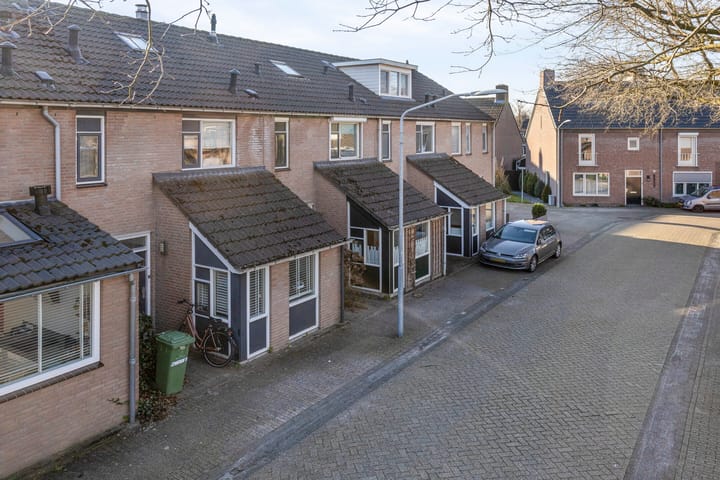 Foto 3 van Zonnedauw 14