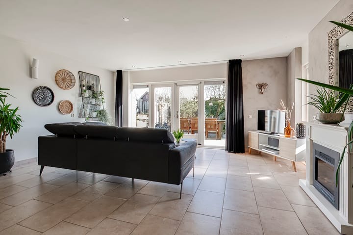 Photo 8 of Middelveld 15