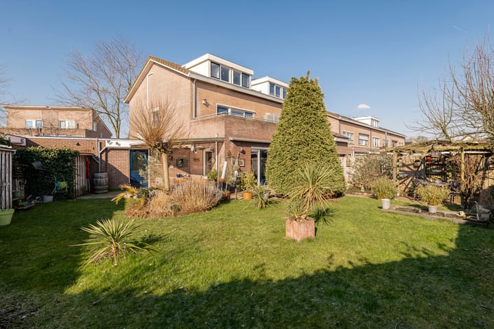 Photo 39 of Middelveld 15