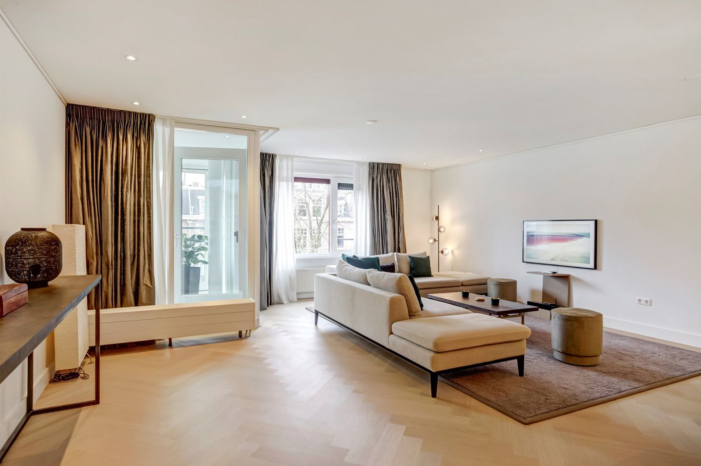 Photo 10 of Pieter de Hoochstraat 17-D