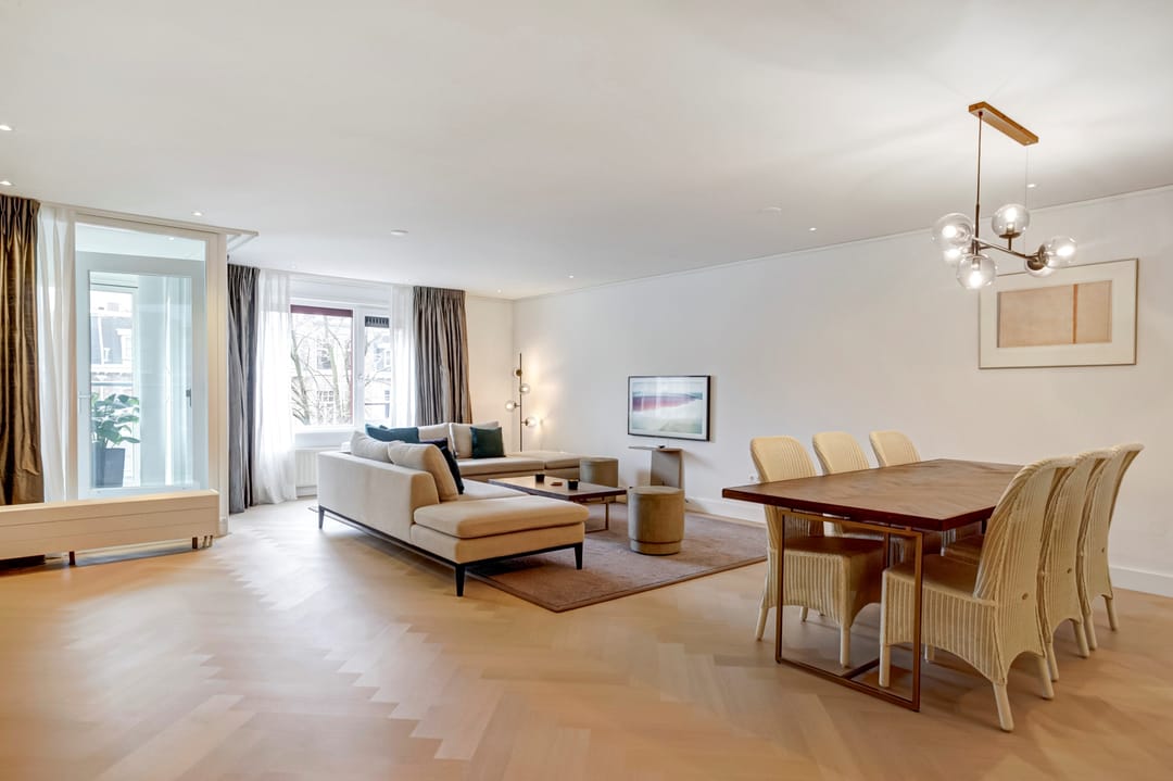 Photo 11 of Pieter de Hoochstraat 17-D
