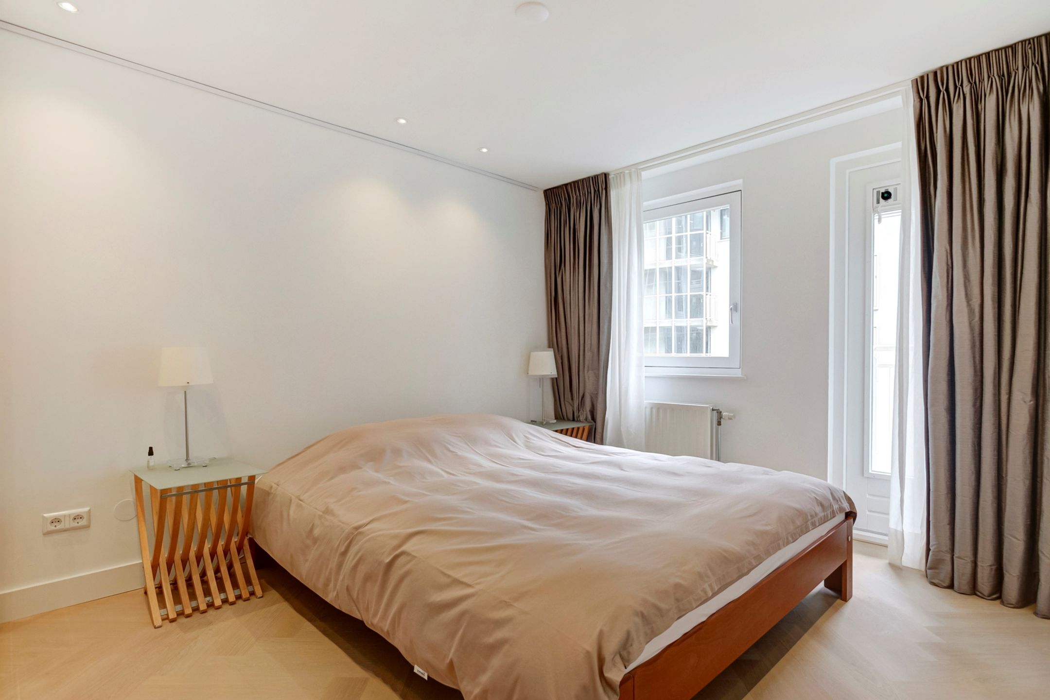 Photo 27 of Pieter de Hoochstraat 17-D