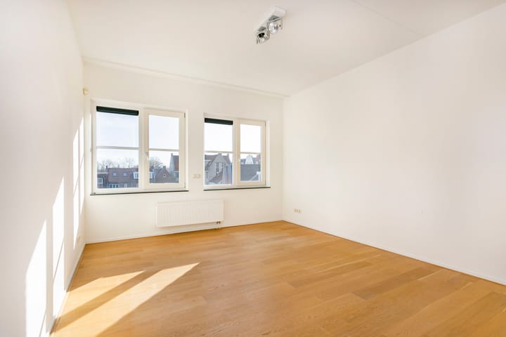 Foto 25 van Proostwetering 93