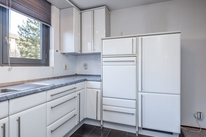 Foto 14 van Burg. van Rooystraat 33