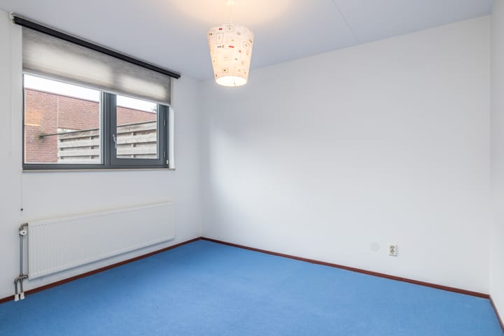 Foto 19 van Burg. van Rooystraat 33