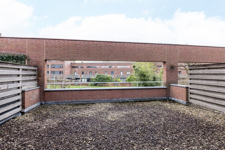 Foto 25 van Burg. van Rooystraat 33