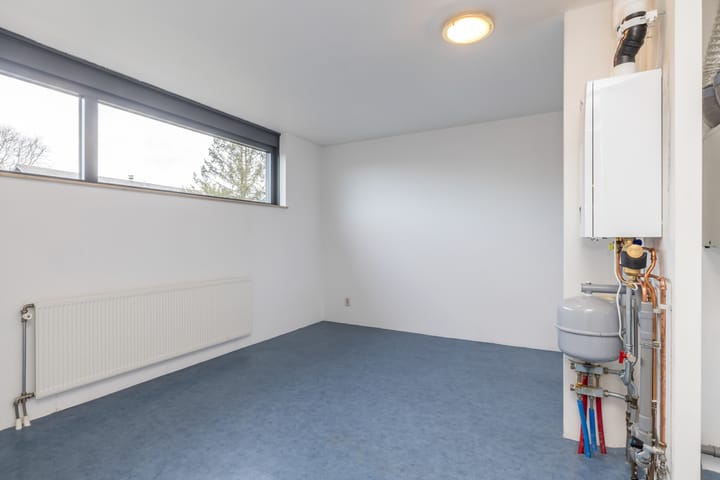 Foto 28 van Burg. van Rooystraat 33