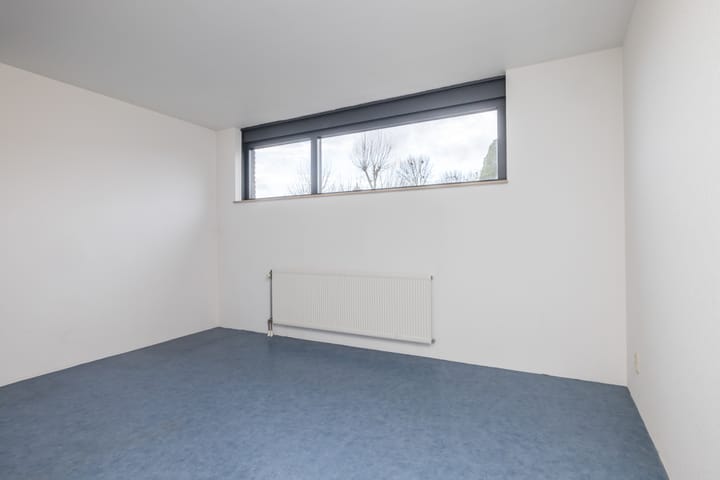 Foto 30 van Burg. van Rooystraat 33