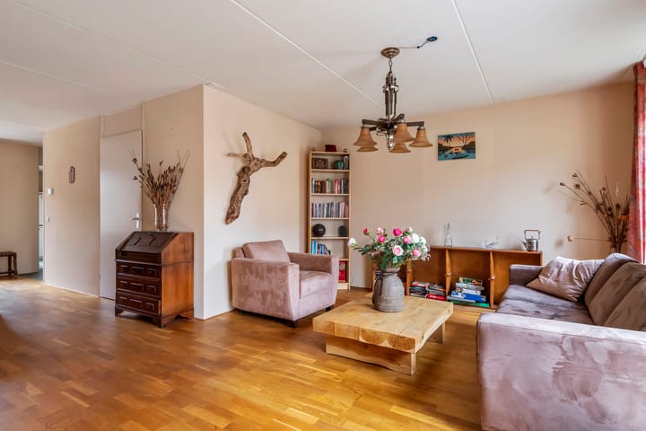 Foto 6 van Bruynisstraat 10