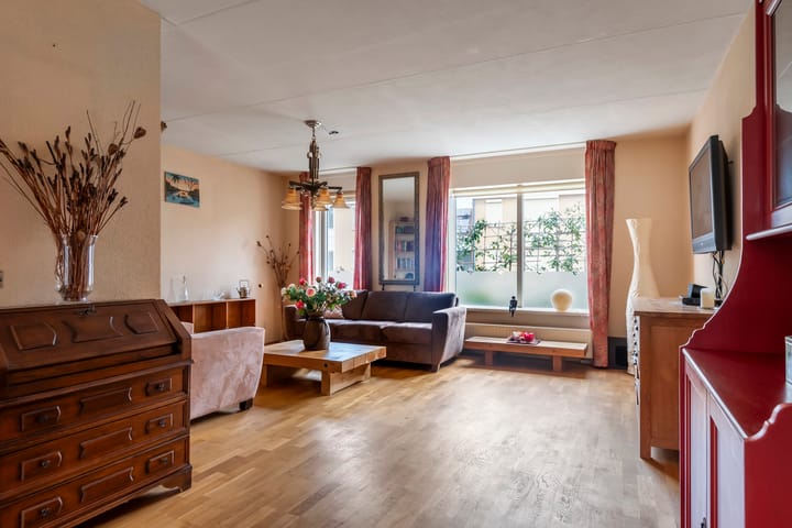 Foto 7 van Bruynisstraat 10