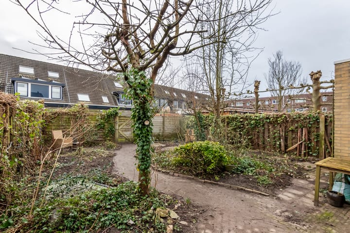 Foto 29 van Bruynisstraat 10