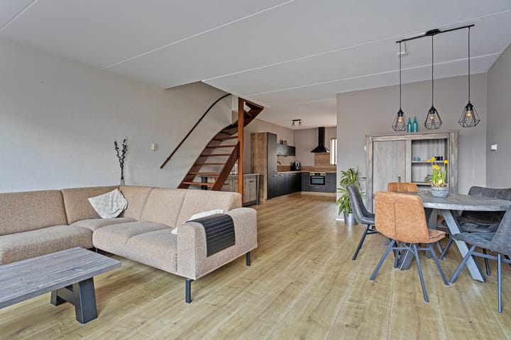 Foto 13 van Hoornblad 8