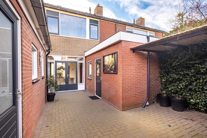 Foto 62 van Auck van Haersmawei 11