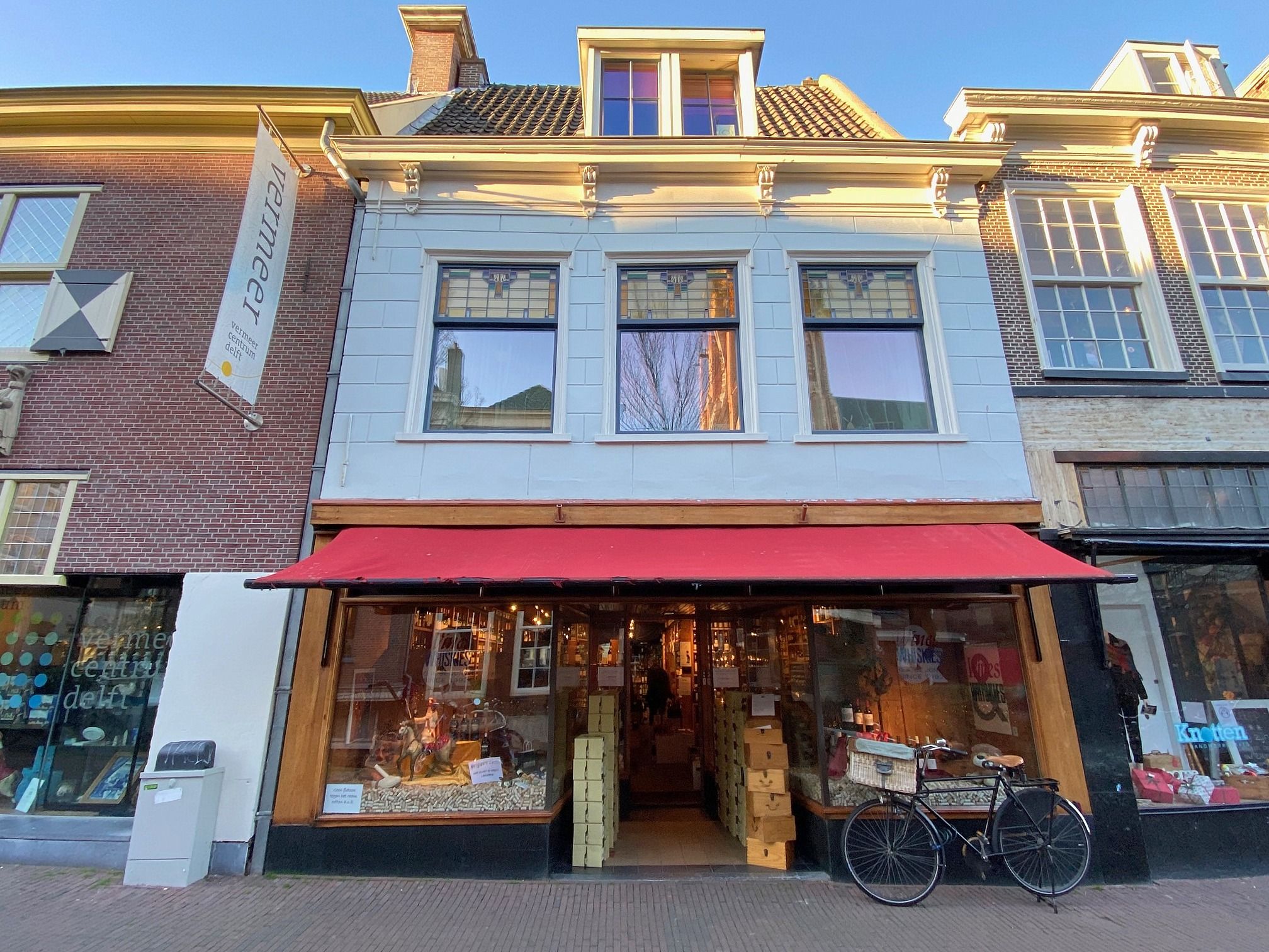 Winkel Den Haag | Zoek winkels te huur: Frederik Hendriklaan 244 2582